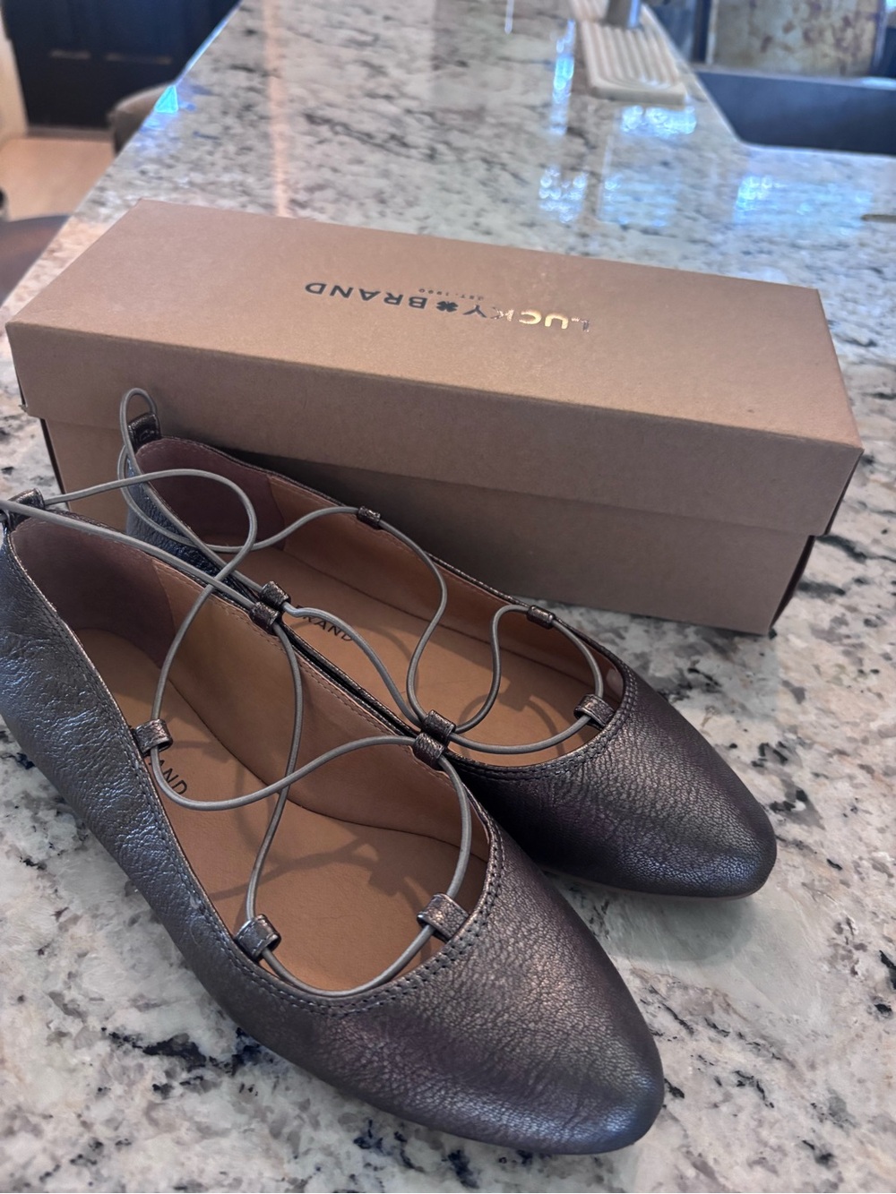Lucky Brand Women's Pewter Pointed-Toe Ballet Flats